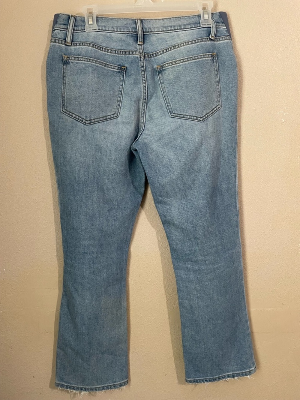Hatch Maternity Light Wash Crop Flare Jeans Size 27 - Picture 2 of 3